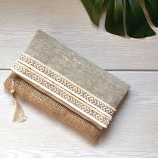 Foldover Burlap Clutch In 2020 Fabric Bag Diy Tote Bag Jute Bags