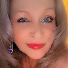 106. **Mounds Hotel, 1401 Commercial Avenue, John and Elsie Stiger, owners,  opened in 1967, successor to the Commercial Hotel. Posted with photo,  September 24, 2020.