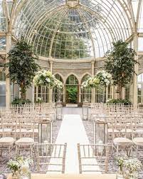 Loving This Stunning Garden Wedding Reception Double Tap If This Could Be Your Dream Wed Cotswolds Wedding Venue Beautiful Wedding Location Cotswolds Wedding