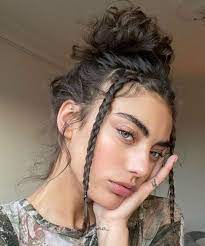 The Ultimate Guide To Accent Braids Howtowear Fashion In 2021 Indie Hairstyle Hairstyle Indie Hair