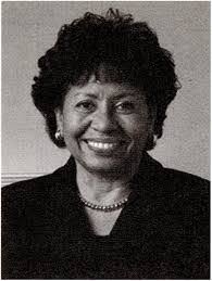 Maura Lindsay's Instagram, Twitter & Facebook