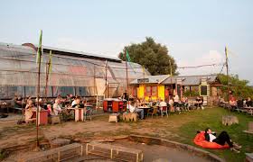 Noorderlicht is an awesome place to spend a sunny afternoon. Schlemmen Unter Freiem Himmel In Amsterdam Momondo Entdecken