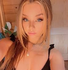 Sierra Fry's Instagram, Twitter & Facebook