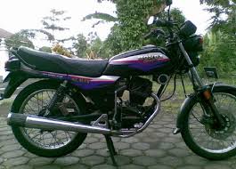 Untuk menghasilkan tarikan yang enak dan enteng sehingga ngefek pada kecepatan tentu diperlukan pasokan bensin yang besar akan tetapi kelemahannya boros. Kids Zaman Now Dijamin Bingung Honda Gl Pro Ternyata Ada 3 Generasi Lebih Keren Yang Mana Motorplus