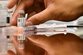 The most common side effects following vac. India Approves J J S Single Shot Covid 19 Vaccine For Emergency Use France 24