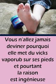 Vous N Allez Jamais Deviner Pourquoi Elle Met Du Vicks Vaporub Sur Ses Pieds Et Pourtant La Raison Est Ingeni Vicks Vaporub Uses Vicks Vaporub Uses For Vicks