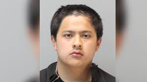 Candy Mueller's Instagram, Twitter & Facebook