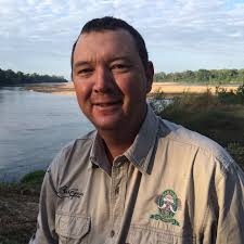 Chapungu-Kambako Safaris