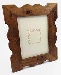 Picture Frame Shaped In Old Wood Table Or Wall In 2020 Frame Old Wood Picture Frames