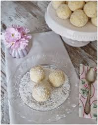 Susse Schneeballchen Kleines Kulinarium Susse Backerei Sussgeback Kuchen Desserts