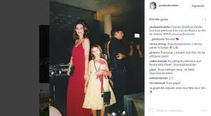 Javiera díaz de valdés habló de su relación actual con pablo mackenna. Hija De Javiera Diaz De Valdes Se Lucio En Su Primer Desfile Por Una Alfombra Roja Tv Y Espectaculos Pagina 7