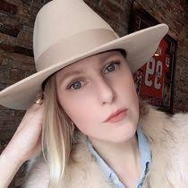 8 Houston designers craft intricate dollhouses for charity fundraiser