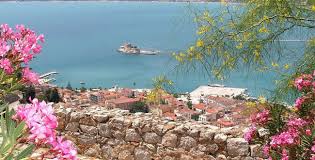 I quickly opened word, and typed in large arial font, the above quote. Nayplio Arxontia Grafikh Omorfia Kai Istoria Ola Se Mia Polh