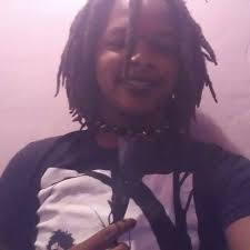 Doesn't know what he's missing 😊⚘️