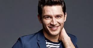 .yeni favorisi sefirin kızı'nda gediz rolüyle karşımıza çıkan uraz kaygılaroğlu'nun eski halini gören şoke oluyor. Uraz Melis Kaygilaroglu Uraz Kaygilaroglu Kimdir Uraz Kaygilaroglu Eski Hali