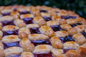 Eine Einfache Und Schnelle Linzertorte Nach Alten Rezept Linzertorte Rezepte Blechkuchen Einfach Schnell