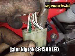 Pasalnya kiprok berfungsi sebagai penstabil arus dan tegangan sebelum masuk ke aki. Persamaan Serta Letak Jalur Soket Kiprok Honda Sonic 150 Dan Supra Gtr 150