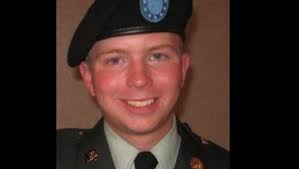 Net tightens around Bradley Manning in WikiLeaks probe