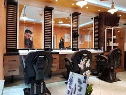 ديكور صالون حلاقة رجالي