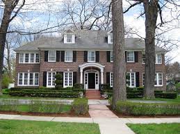 Home Alone House For Sale In Winnetka Home Alone House Home Alone Movie