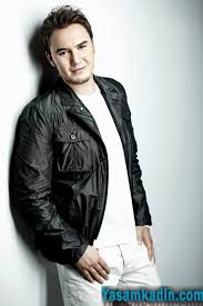 Mustafa Ceceli Sevgilim Sarkisi Ve Sozleri Muzik Dinle Turkish Actors Actors Good Music