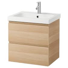 Afin de masquer les découpes et les tuyaux, j'ai ajouté les tiroirs et les portes au niveau du lavabo. Godmorgon Odensvik Meuble Lavabo 2tir Effet Chene Blanchi Dalskar Mitigeur Lavabo 63x49x64 Cm Ikea