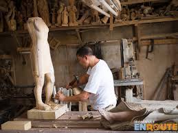 Scopri ricette, idee per la casa, consigli di stile e altre idee da provare. Laguna Paete Woodcarving Capital And Its Masters Ironwulf En Route