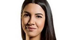 Bşaarılı muhabri aynı zamanda ekşi sözlükte açılan içeriklerde de sık sık konuşulan popüler muhabirlerden biri. Fulya Ozturk Haberleri