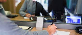 | full staffing advised to help banks cope with pay day rush, dbt withdrawals in rural areas. How To Become A Bank Teller Salary Qualifications Skills Reviews Seek