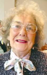 Sarah Goodall's Instagram, Twitter & Facebook