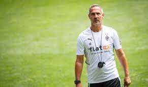 Erfolgstrainer adi hütter steht vor einem wechsel von eintracht frankfurt zum bundesligakonkurrenten borussia mönchengladbach. Hutter Erlautert Ich Bleibe Aussage
