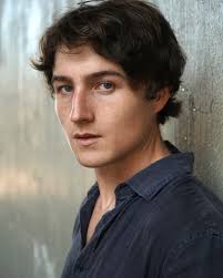 Alexander Grant's Instagram, Twitter & Facebook