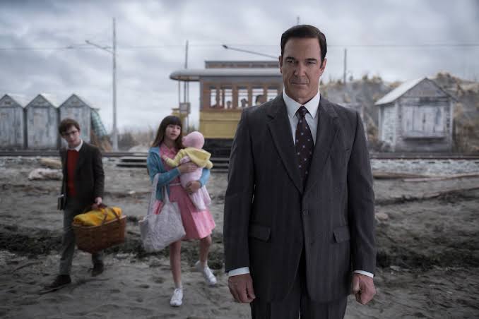 A Series of Unfortunate Events Review—Netflix Lemony Snicket Show Wows