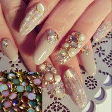 500pcs Nail Art Decorations Mixed Color Pearl Gold Alloy Edge 4mm Beads Gems Pearls Glitter Studs Colorful Design Nail A Nail Art Beads Pearl Nail Art Nail Art