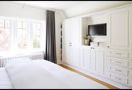 Hgtv Canada Diy Kitchens Bathrooms Decorating Home Ideas Bedroom Built Ins Small Master Bedroom Master Bedroom Design