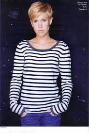 Zehn jahre war schauspielerin wolke hegenbarth mit ihrem ehemann justin bryan verheiratet. B28edb083834d150a0f9c68e6b510176 Jpg 645 960 Pixel Kurzhaar Pixie Wolke Hegenbarth Styling Kurzes Haar