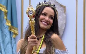 W 2004 roku massafera wygrała konkurs miss paraná beauty i reprezentowała stan w tegorocznym konkursie miss brasil. Finalista Do Bbb 21 Juliette Alcanca Grazi Massafera Em Numero De Seguidores Portal Evidencia
