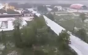 Campia turzii (câmpia turzii, cluj, romania) starea vremii, temperatura, vantul, precipitatii, umiditatea aerului si nebulozitatea cerului. Ziua De Cluj Iarna S A Intors La Cluj S A AÈternut ZÄpada La Campia Turzii
