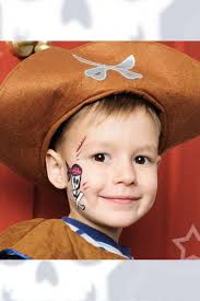 Kinderschminken Geht Einfach Pirat Junge Fasching Kindergeburtstag Kinderkostum Idee Kinder Schminken Kindergeburtstag