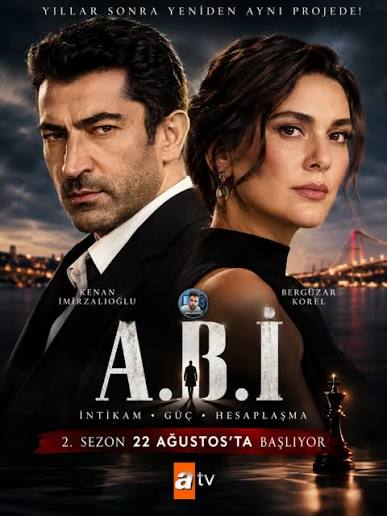 A.B.İ dizisinin afişi çekiliyor ♦️Kenan İmirzalıoğlu ile Bergüzar Korel'i 11 yıl sonra yeniden buluşturan OGM Pictures imzalı A.B.İ. dizisinin 2. sezon afiş çekimi bugün dizi setinde yapılıyor. Yolları açık olsun.