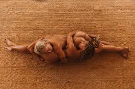 Melanie Iglesias - every her nude curve revealed