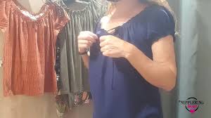 Braless short shirt park running large breast bouncing