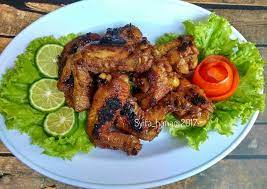 Opor ayam, ayam kecap, ayam bakar via yuksbelajar.com. Resep Sayap Ayam Bumbu Bacem Panggang Teflon Oleh Mama Syifa Hana Cookpad