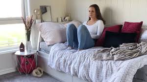 Den viktigste årsaken til smerter ved vannlating er en urinveisinfeksjon, men det er andre årsaker som kan føre til smerter, svie eller ubehag når du tisser. P3 No Endometriose Mensen X 1000 Atombombe