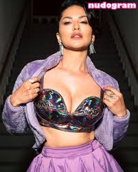 Sunny Leone  SunnyLeone Nude Leaks OnlyFans Photo 333 - v2.1 | dvir.ru