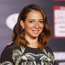 Maya rudolph (born july 27, 1972 in gainesville, florida) is a biracial actress, former cast member of the nbc television show saturday night live and the daughter of the late soul singer minnie riperton. Maya Rudolph Quotes About Her Hair September 2018 Popsugar Beauty