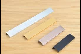 Informiere dich über neue ikea griffe schrank. 80 400cm Schrank Tur Rand Griff Schrank Schublade Schwarz Geburstet Messing Farbe Mobel Griff Kuche Schrank Ziehen Griff Cabinet Pulls Aliexpress