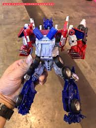 Find great deals on ebay for bumblebee movie optimus prime studio series. More Images Of Bumblebee Movie Evasion Mode Optimus Prime Toy Show It To Be A New Mold Transformers