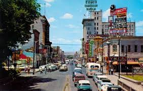 Panoramio Photo Of Central Avenue In Albuquerque New Mexico New Mexico History New Mexico Land Of Enchantment