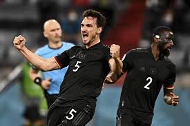 Aż sześć goli padło podczas dzisiejszego hitu mundialu 2010. Ocxv4h Hgvbrnm